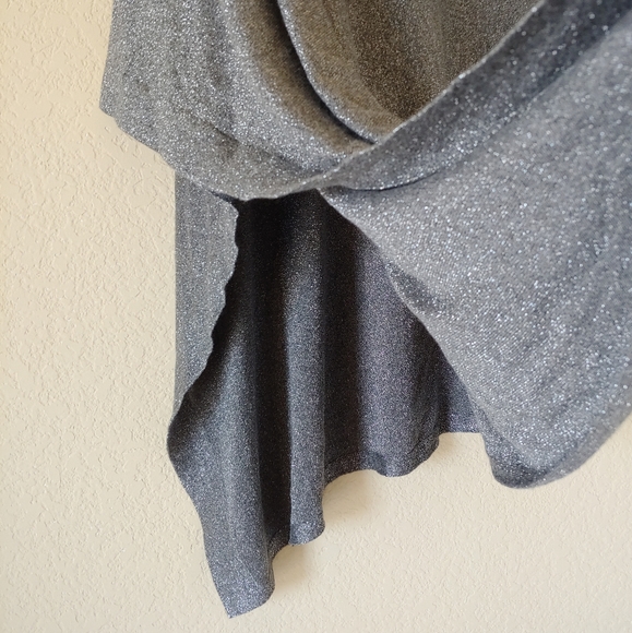 Express one long sleeve poncho knit top gray metallic silver size XS - Picture 4 of 6